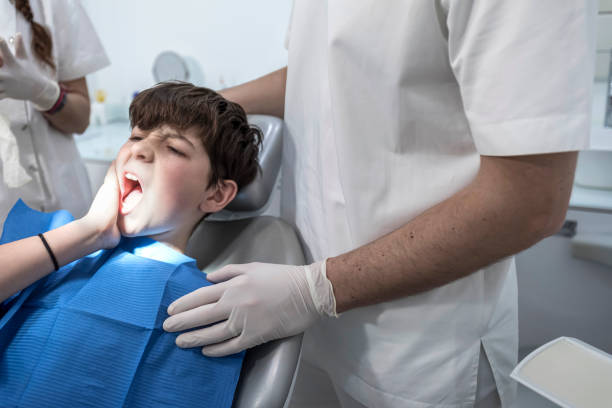 Best Pediatric Emergency Dentist in Westwood Lakes, FL